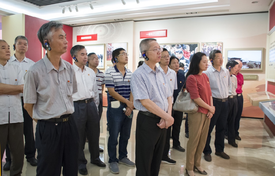 上传图3.jpg